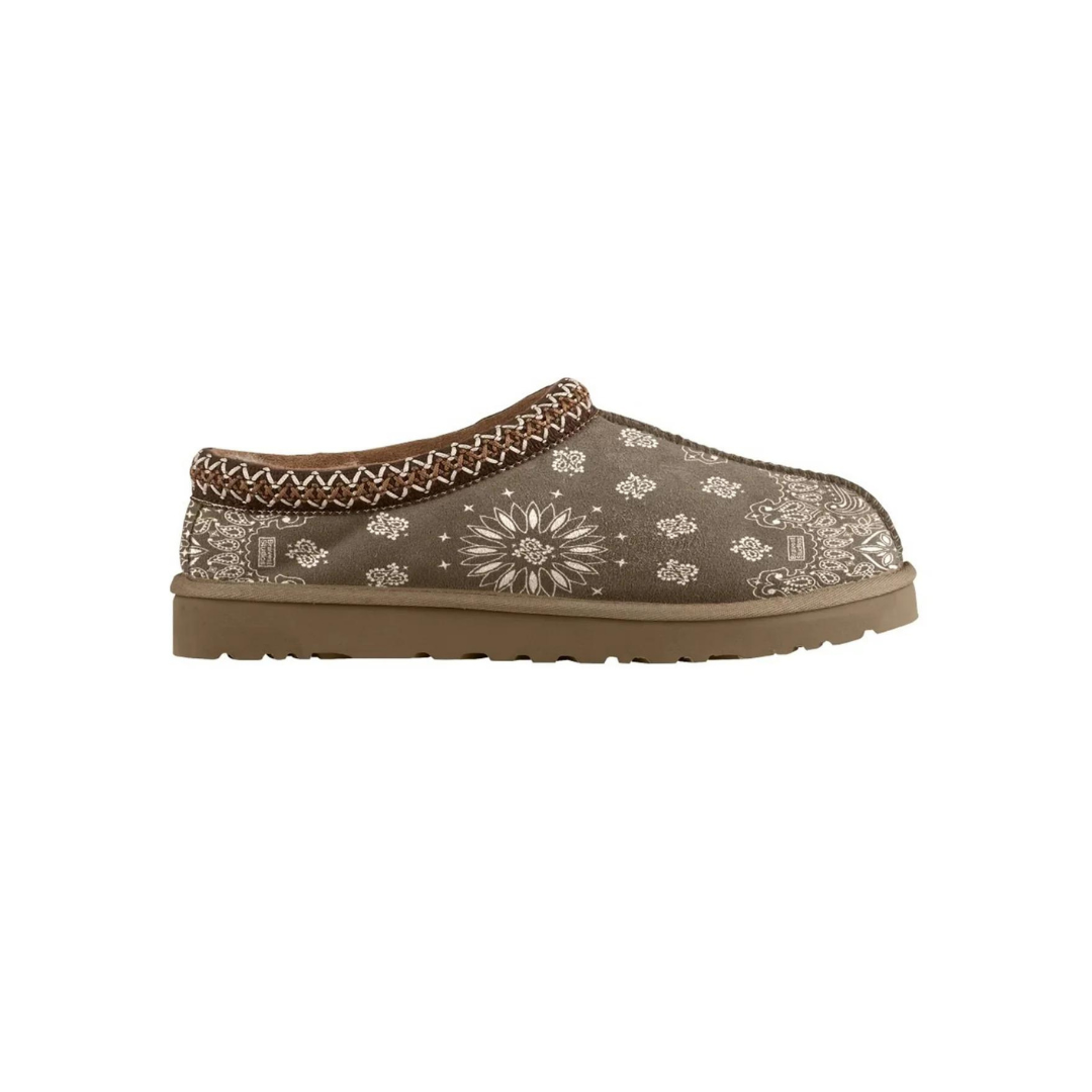 Bravest Studios Paisley Slippers (Cappuccino)