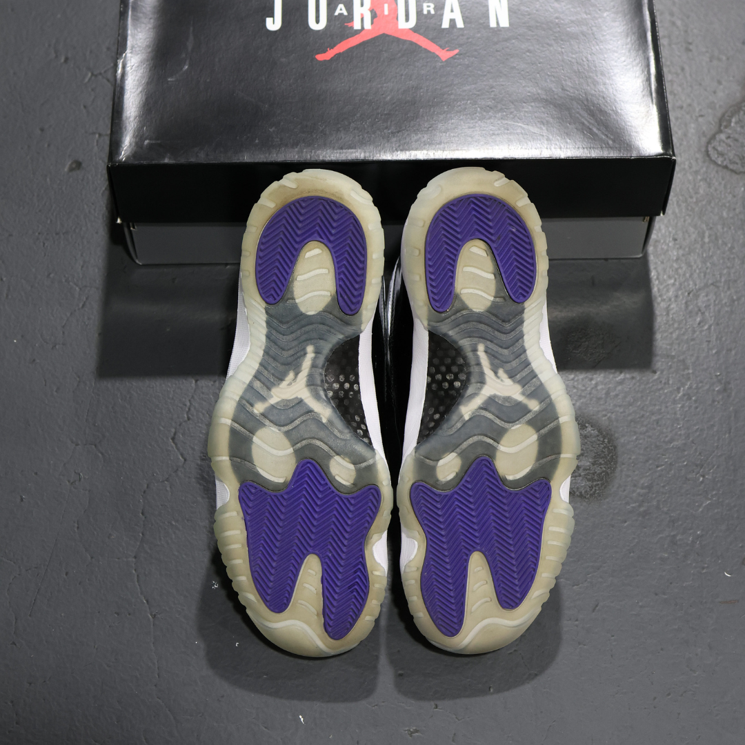 Air Jordan 11 Retro Concord (2018)(Used)