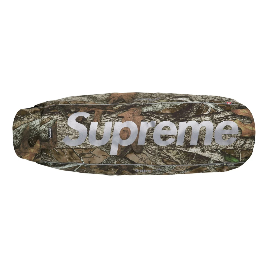 Supreme GORE-TEX Dog Jacket (Camo)