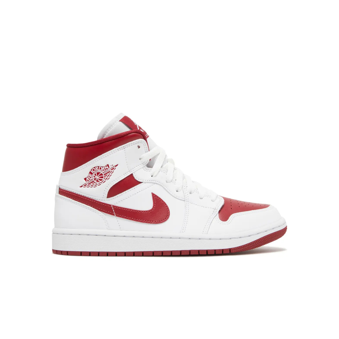 Jordan 1 Mid Reverse Chicago