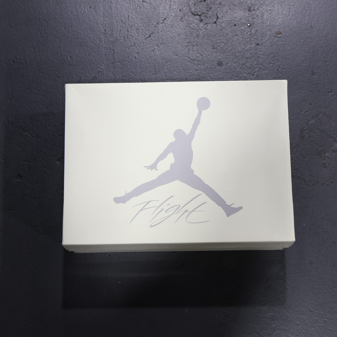 Air Jordan 4 Retro SB Navy (Used)