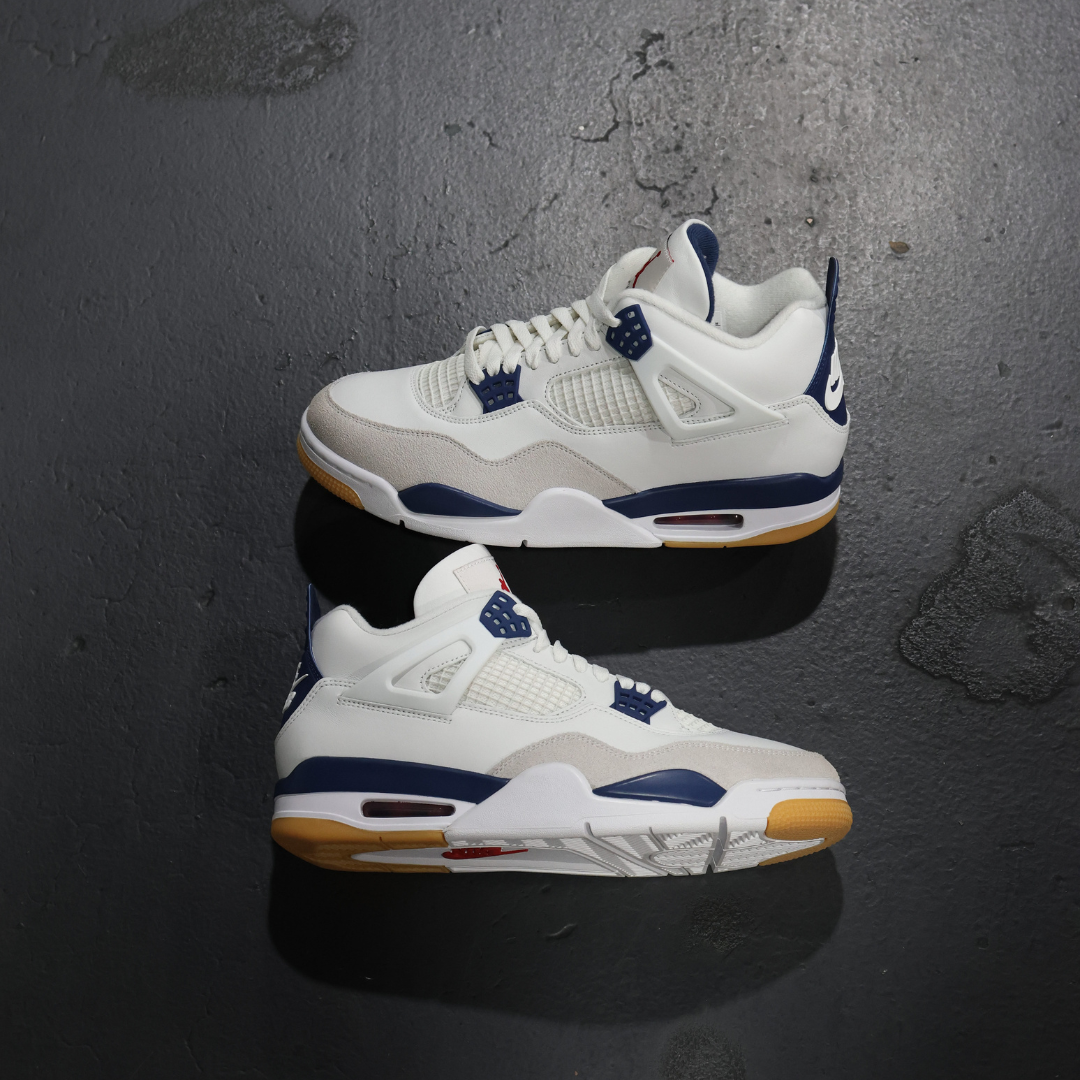 Air Jordan 4 Retro SB Navy (Used)