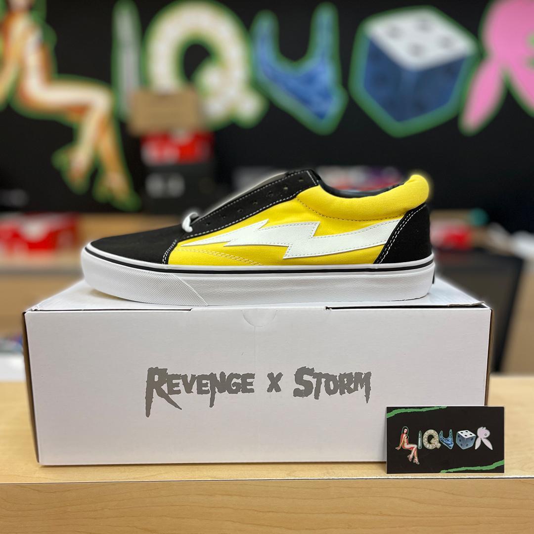 Revenge Storm Black/Yellow Lace